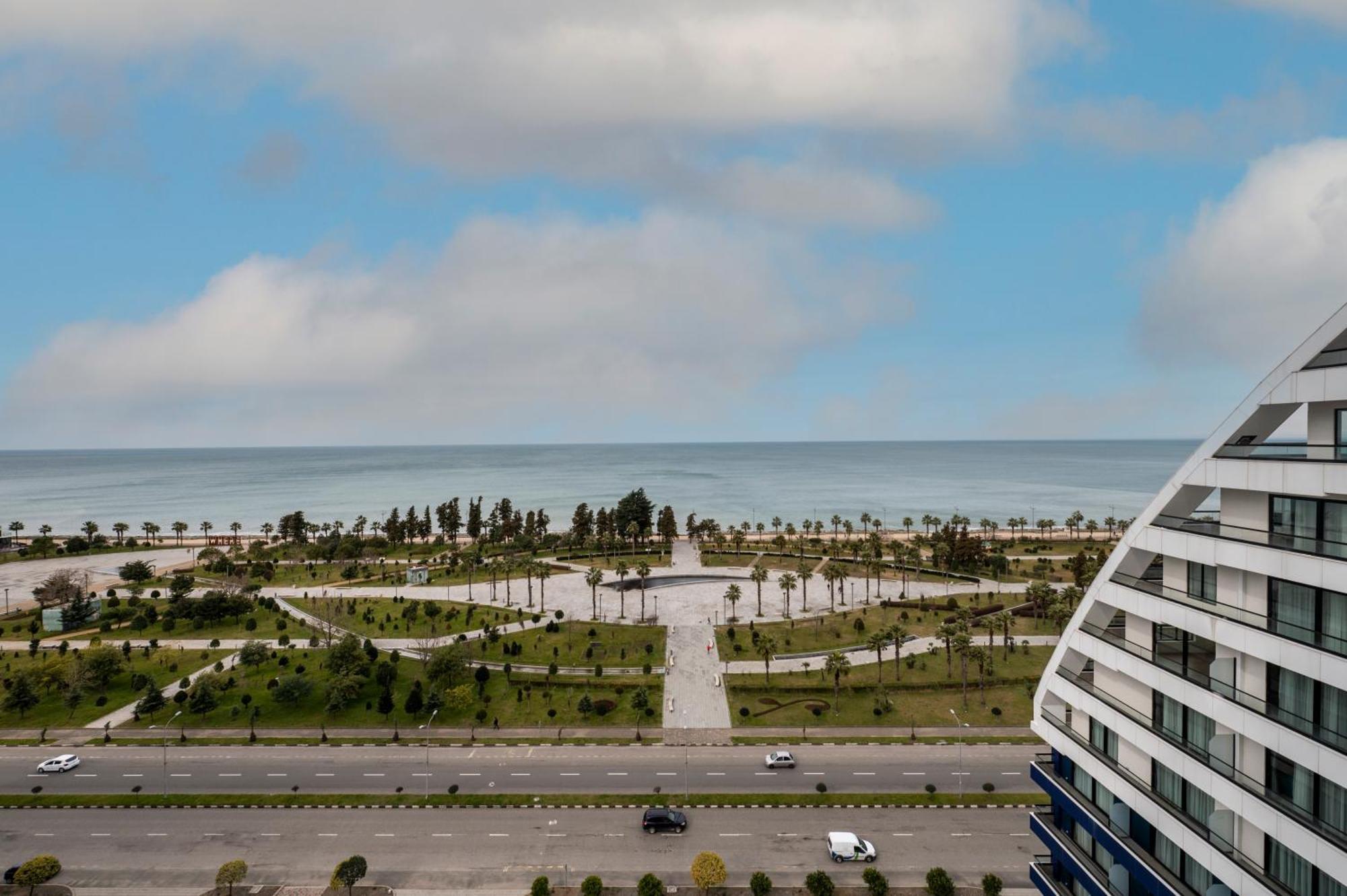 The Grandeur Hotel Batumi Luaran gambar