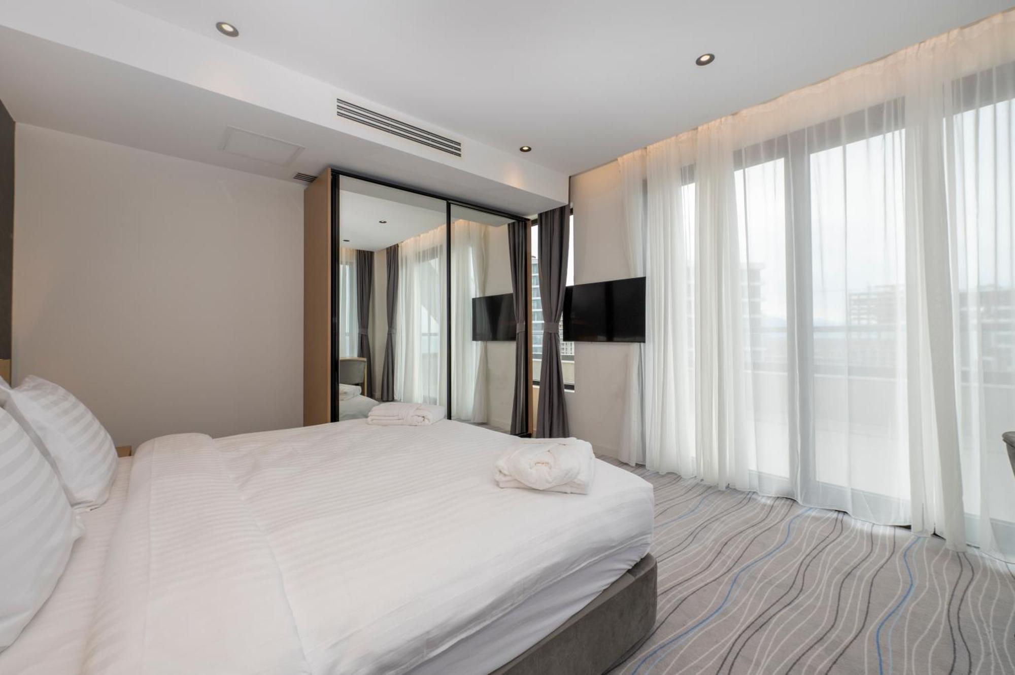 The Grandeur Hotel Batumi Luaran gambar