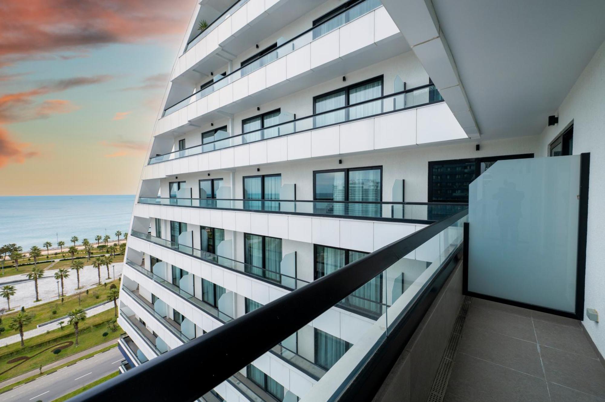 The Grandeur Hotel Batumi Luaran gambar