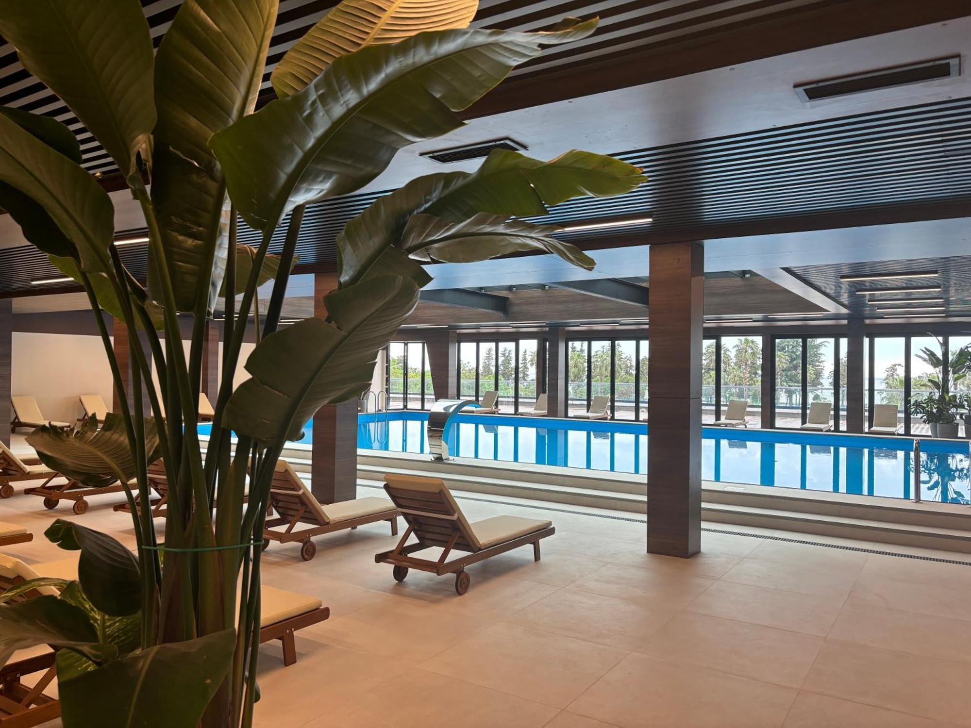The Grandeur Hotel Batumi Luaran gambar